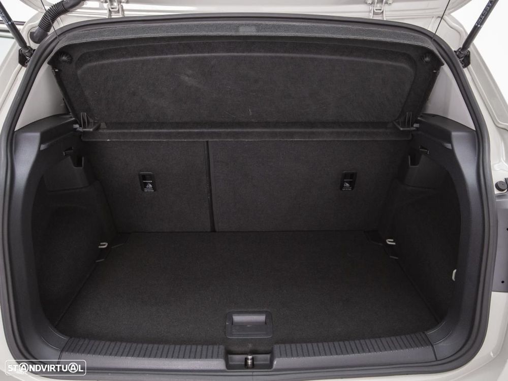 VW T-Cross 1.0 TSI Life DSG - 7