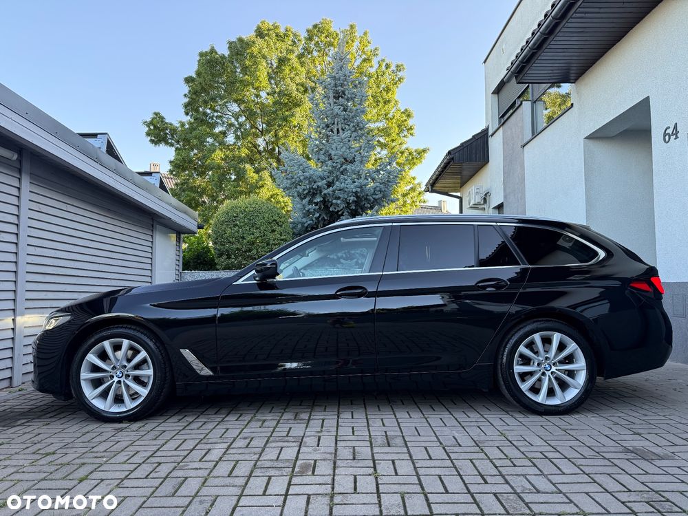 BMW Seria 5 520i Touring Luxury Line - 5
