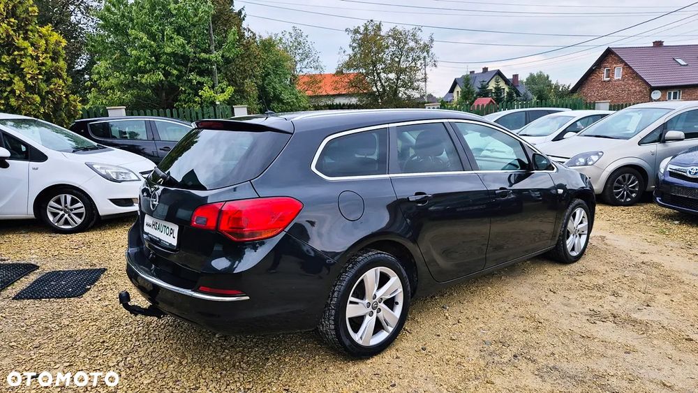 Opel Astra 1.4 Turbo Color Edition - 12