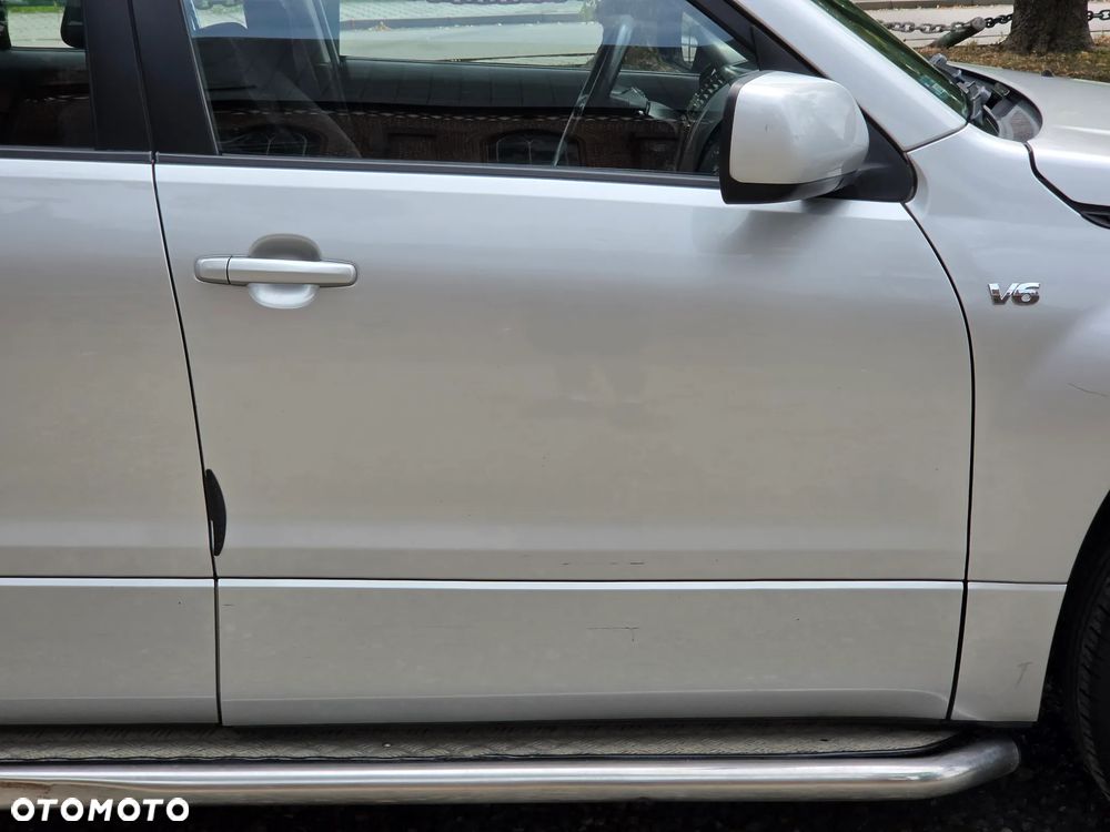 Suzuki Grand Vitara 2.7 V6 - 19