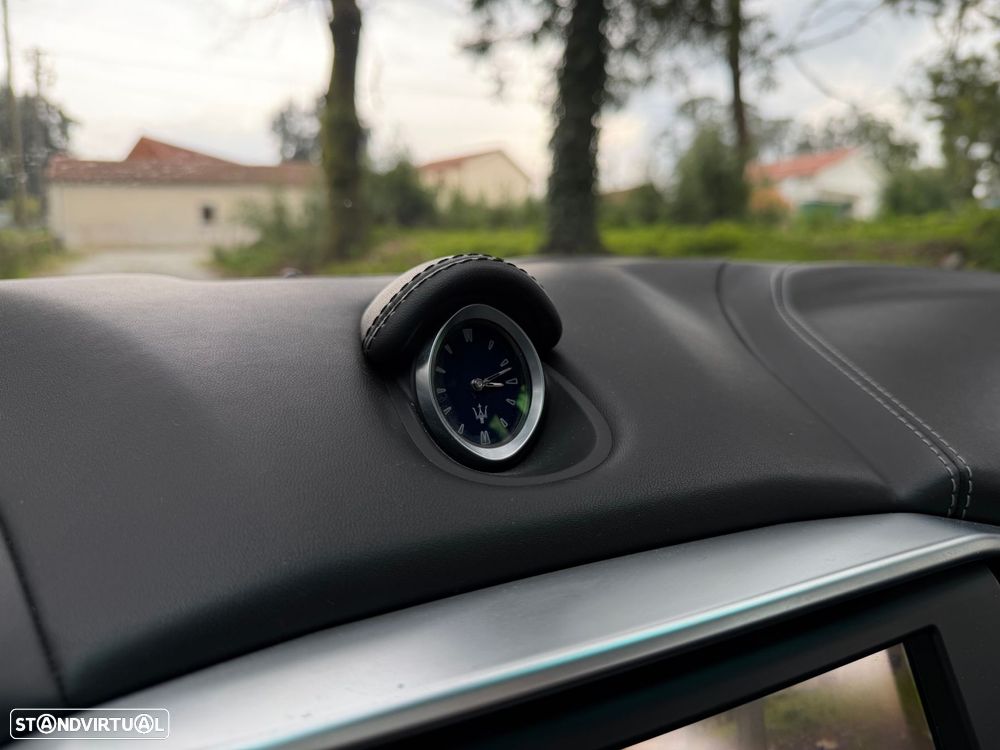 Maserati Ghibli 3.0 V6 GranLusso - 23