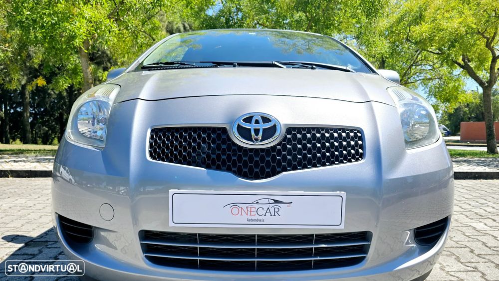 Toyota Yaris 1.0 VVT-i AC Manual - 19