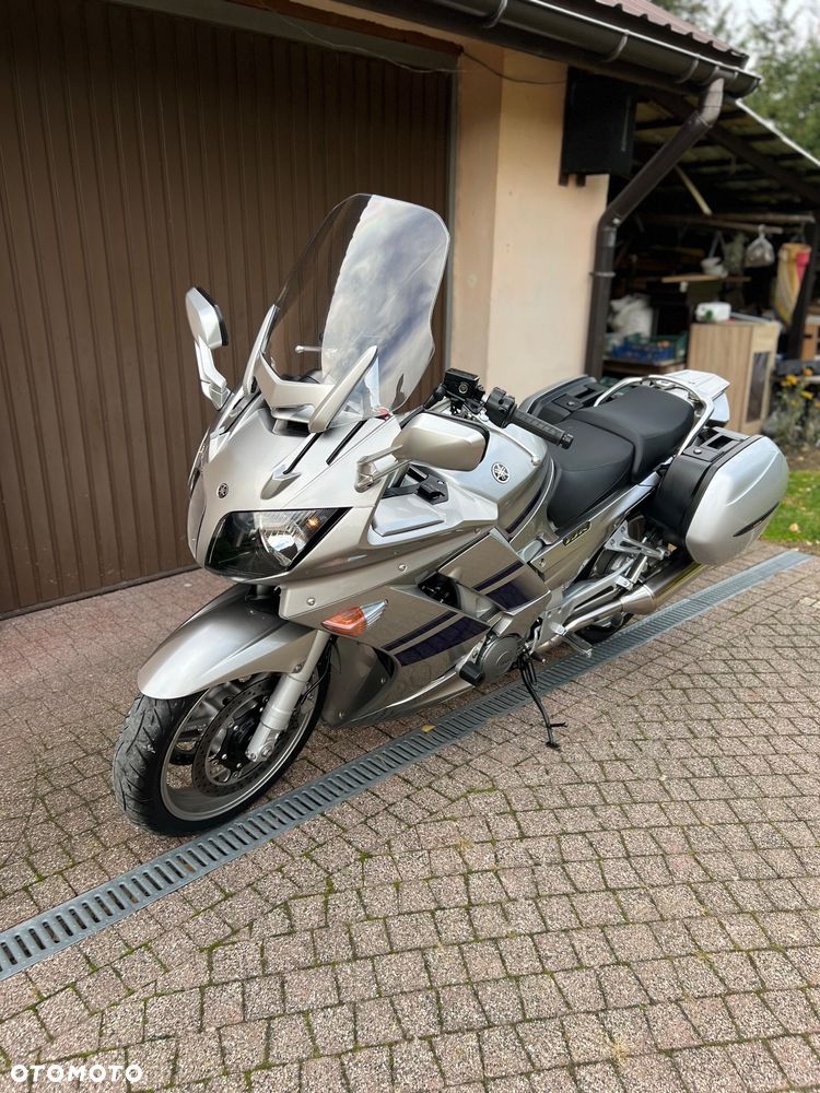 Yamaha FJR - 3