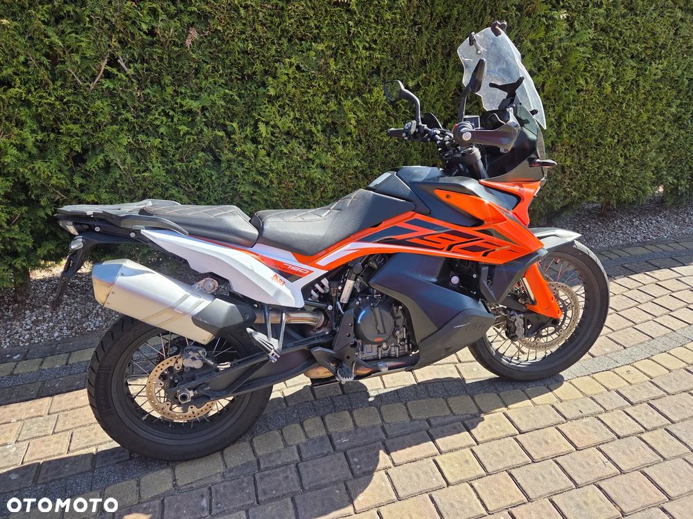 KTM Adventure - 13