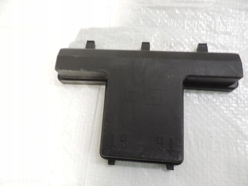 FORD MONDEO MK5 2.0 TDCI SKRZYNKA BEZPIECZNIKÓW FG9T14A067EB - 3