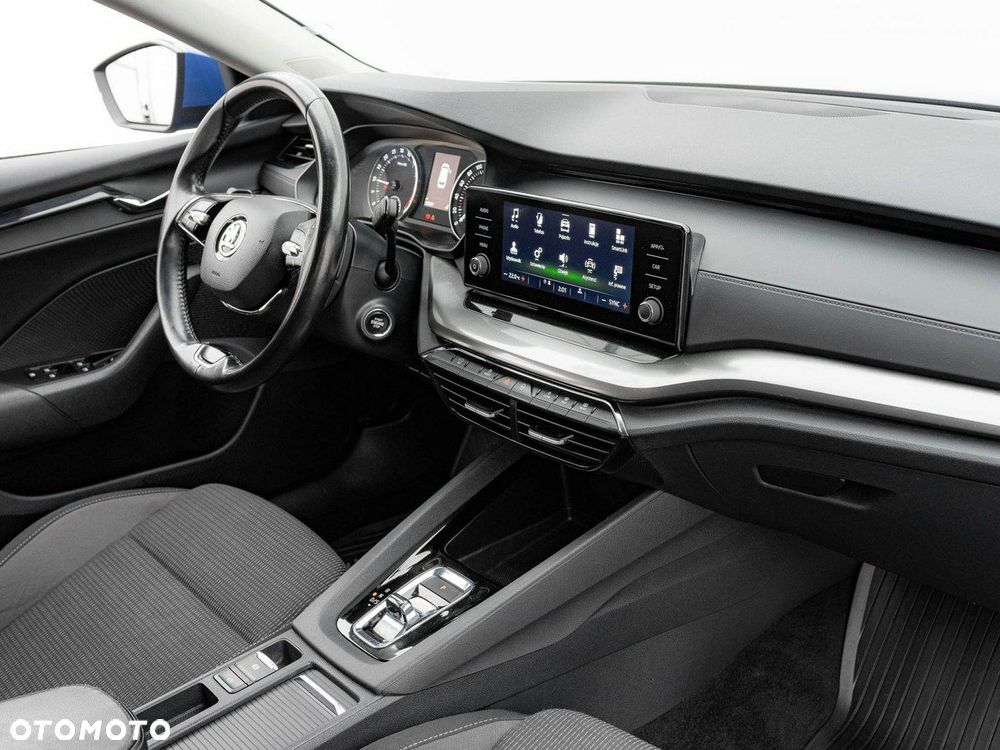 Skoda Octavia 2.0 TDI Ambition DSG - 35