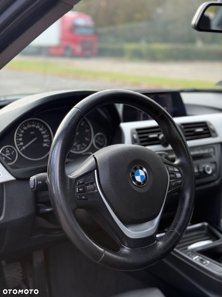 BMW Seria 3 316d Sport Line - 9