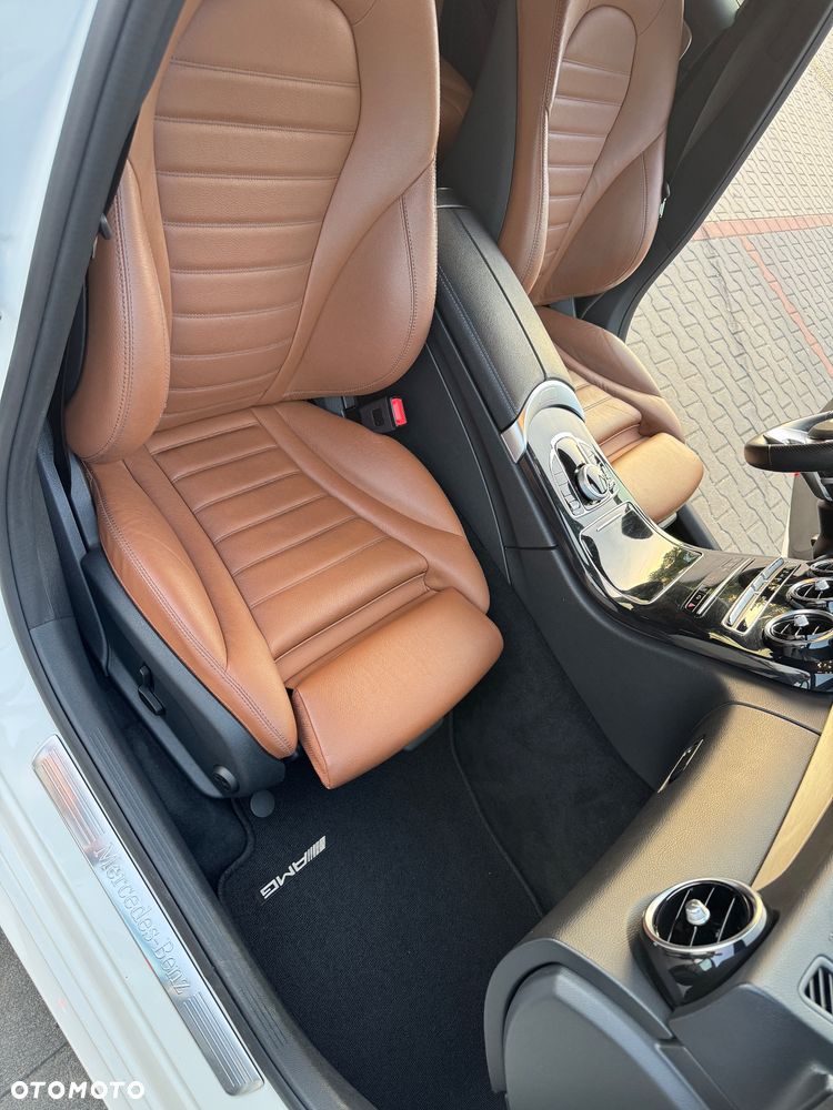Mercedes-Benz Klasa C 200 d 9G-TRONIC AMG Line - 24