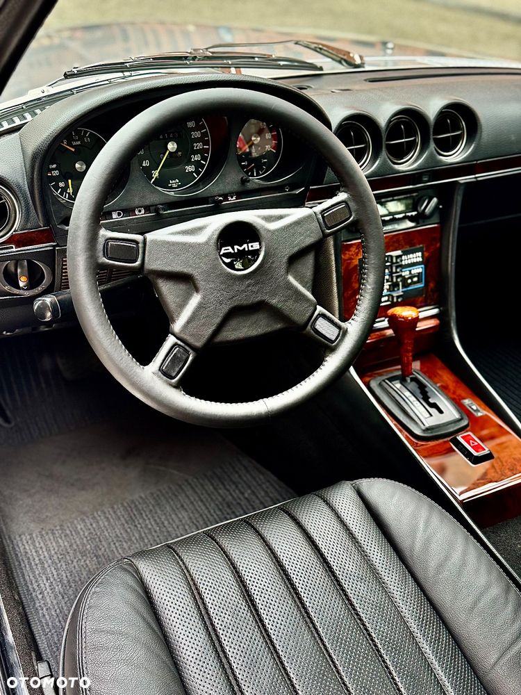 Mercedes-Benz SLC - 9