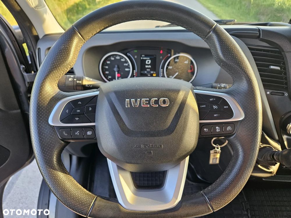 Iveco Daily 35S18 - 17
