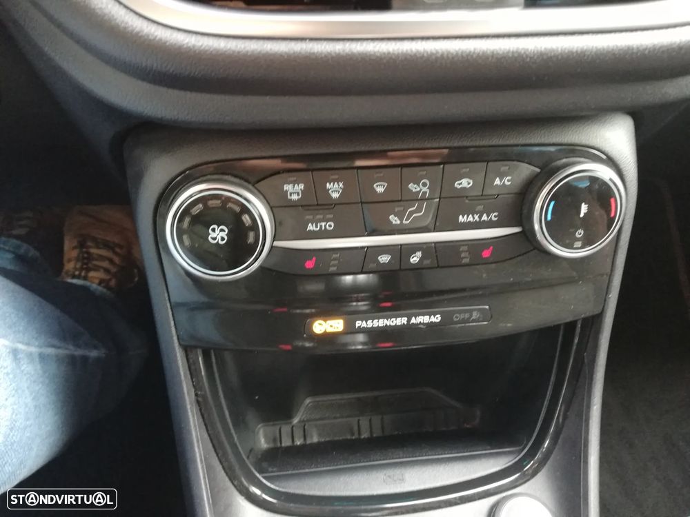 Ford Puma 1.5 EcoBlue ST-LINE - 18