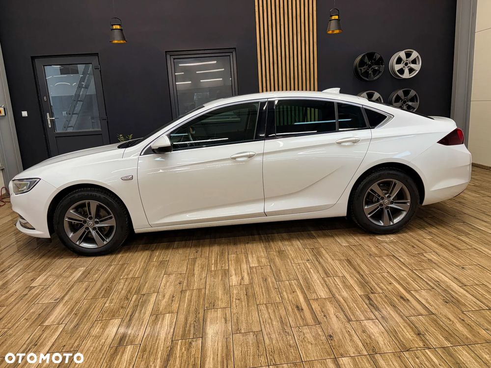 Opel Insignia 1.6 CDTI Innovation S&S - 11