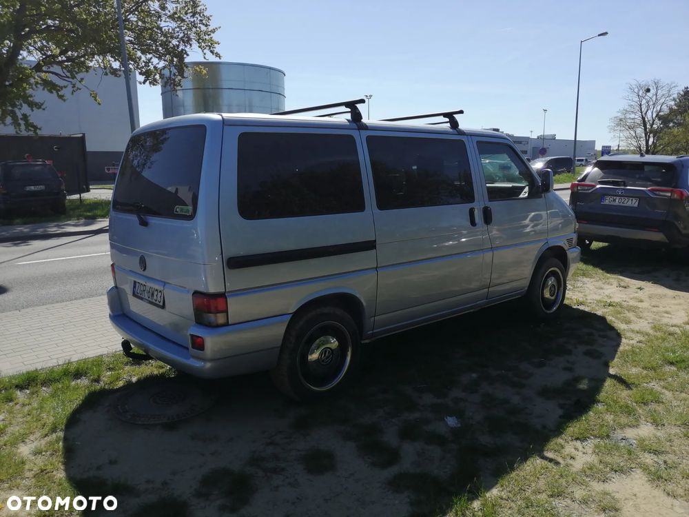 Volkswagen Multivan Standard - 6
