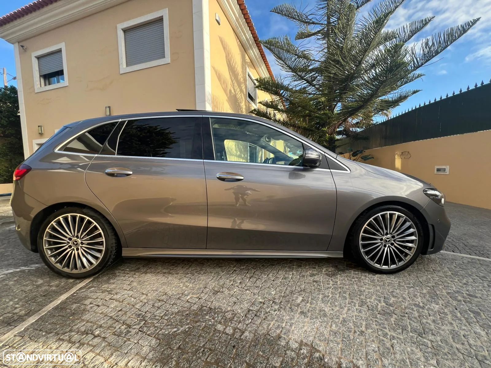 Mercedes-Benz B 180 d AMG Line Aut. - 1