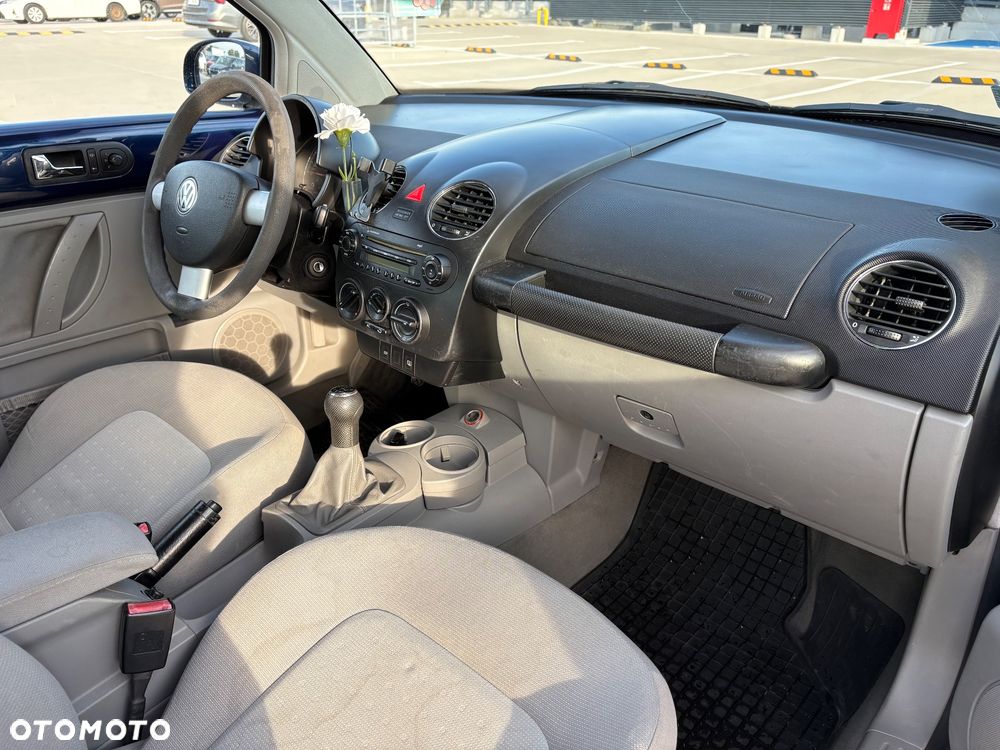 Volkswagen New Beetle 1.9 TDI - 11