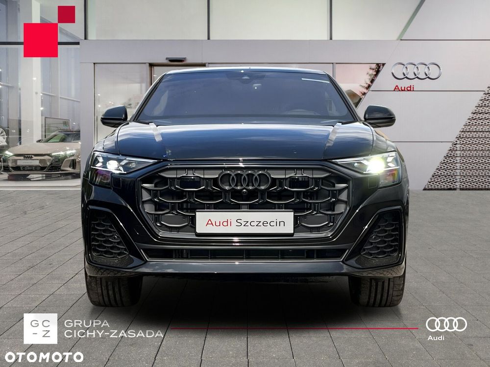 Audi Q8 - 9
