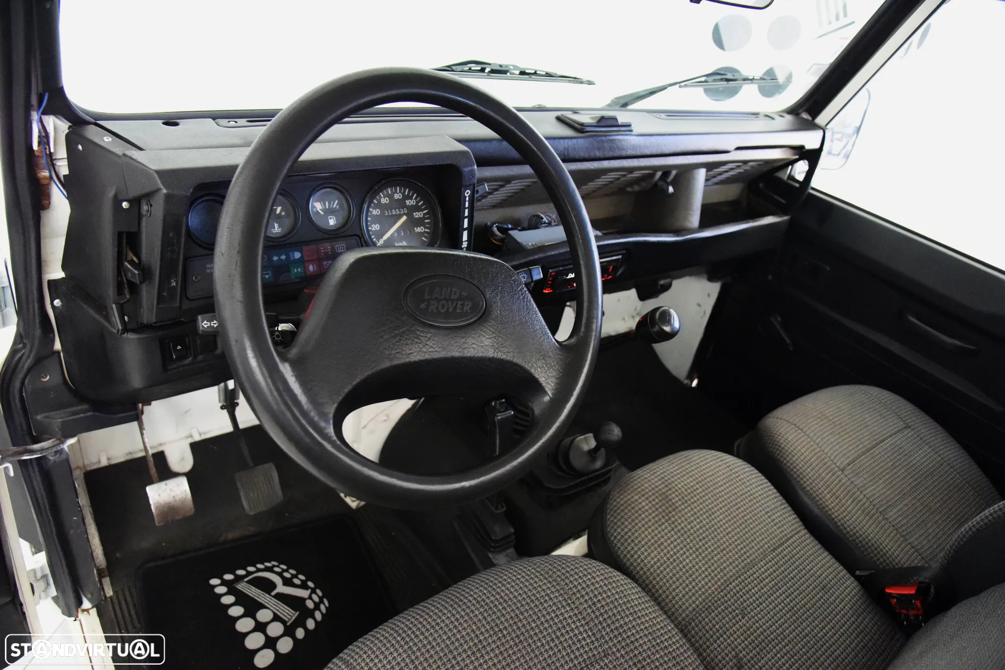 Land Rover Defender 90 2.5 TDi Metal Top - 15