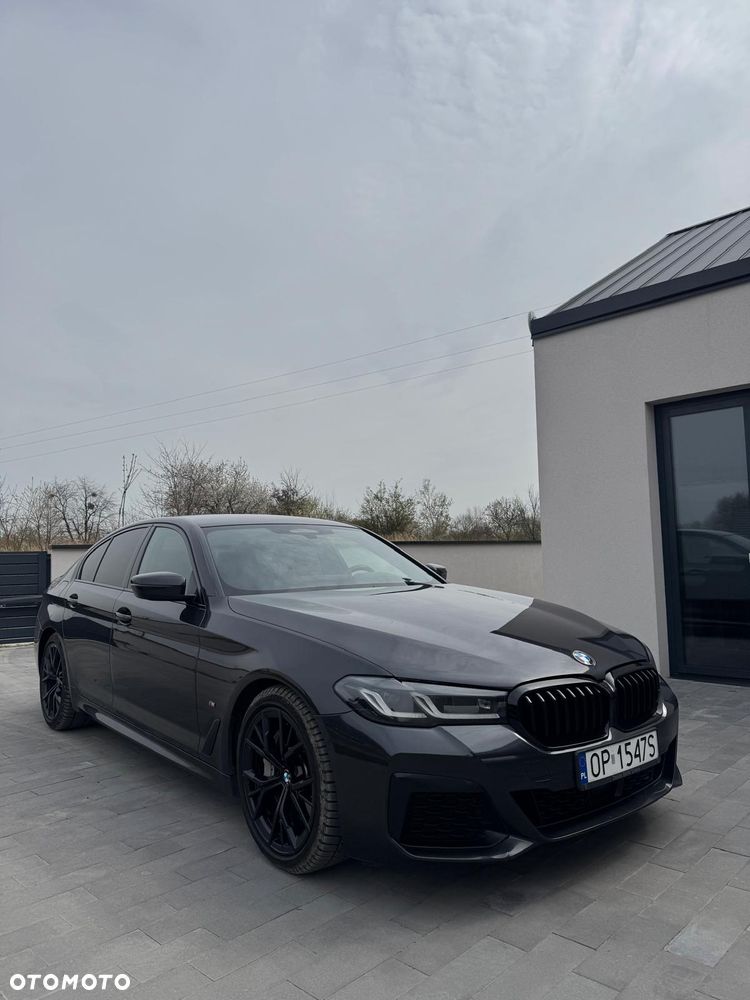BMW Seria 5 540d xDrive mHEV M Sport sport - 9