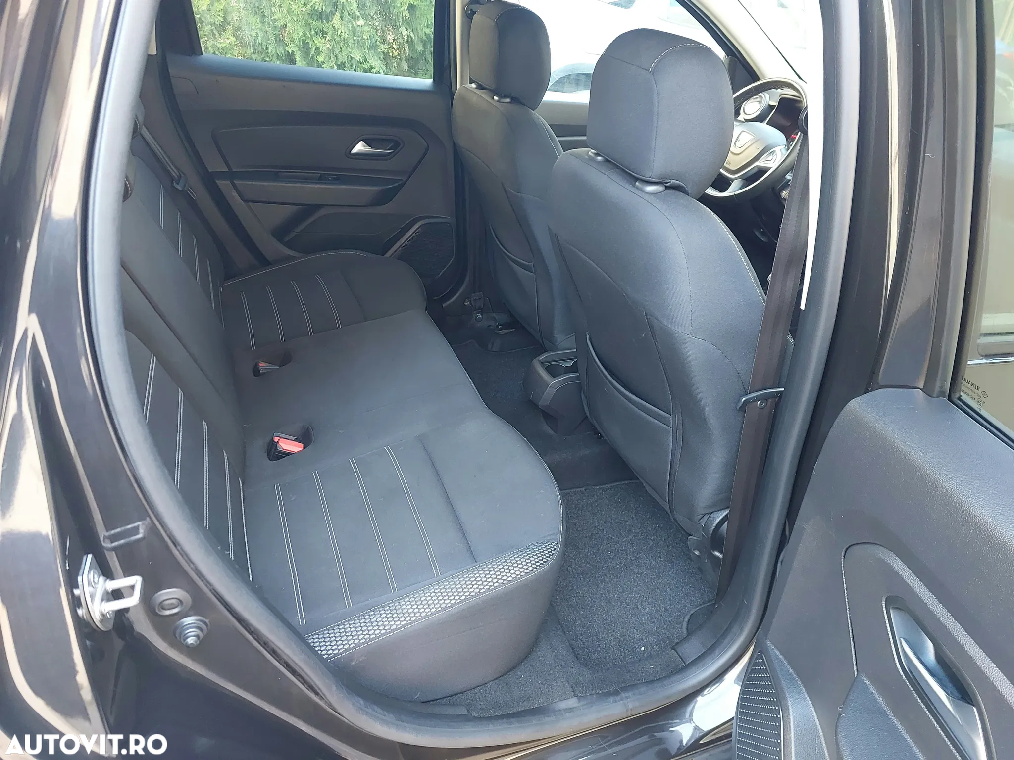 Dacia Duster 1.5 Blue dCi Prestige - 13