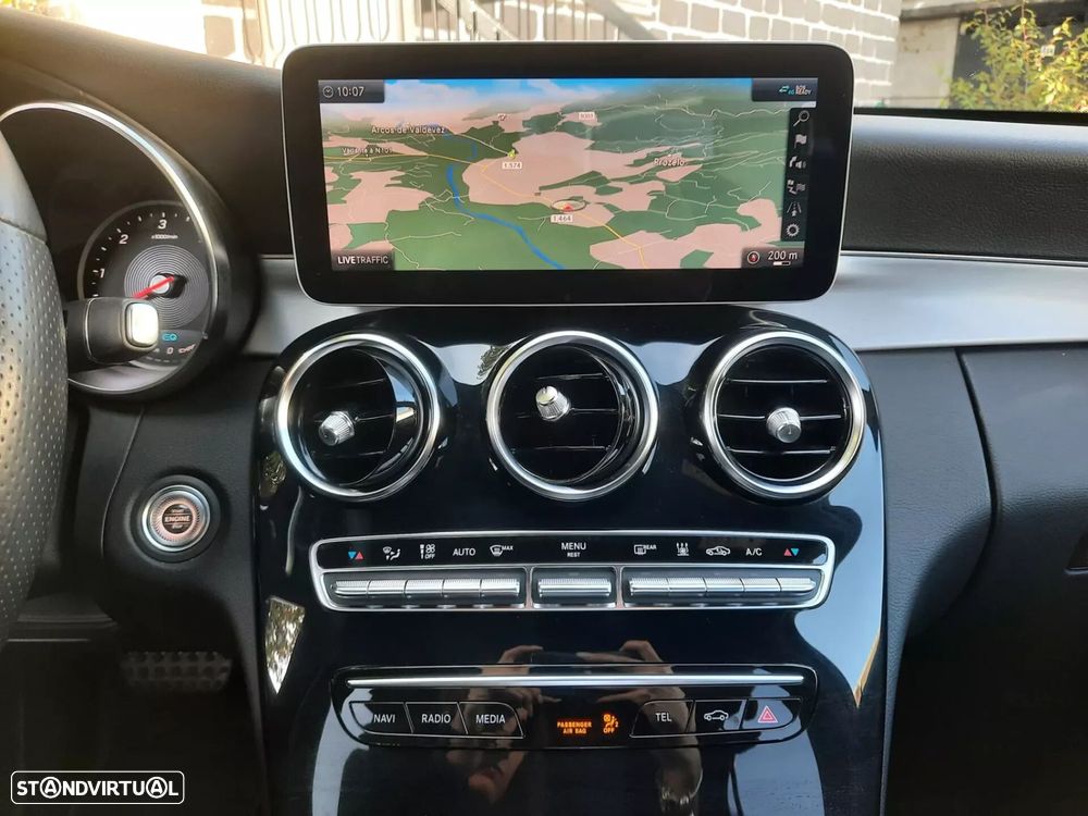 Mercedes-Benz C 300 de AMG Line - 12