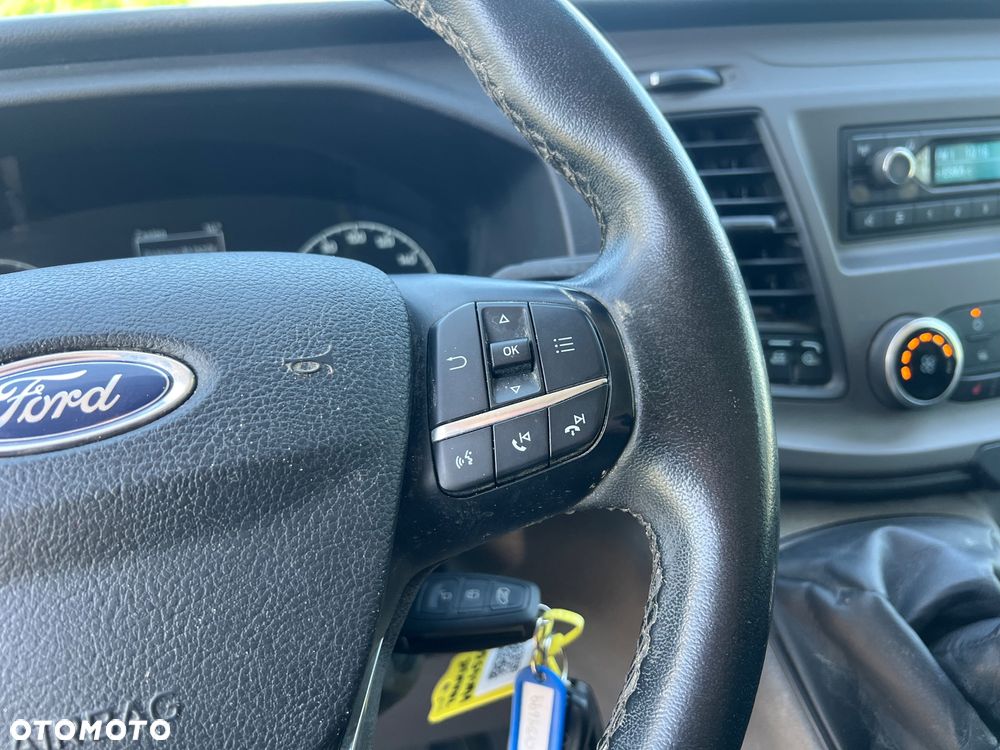 Ford Transit - 23