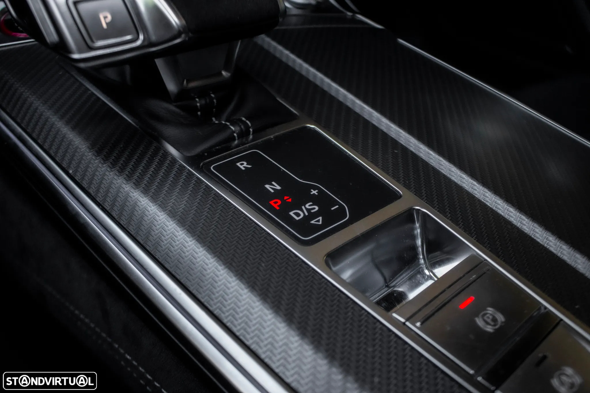 Audi RS6 Avant 4.0 TFSI quattro Tiptronic - 25