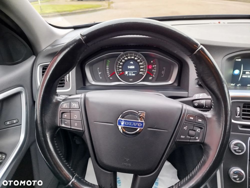 Volvo V60 D3 Business Edition - 14