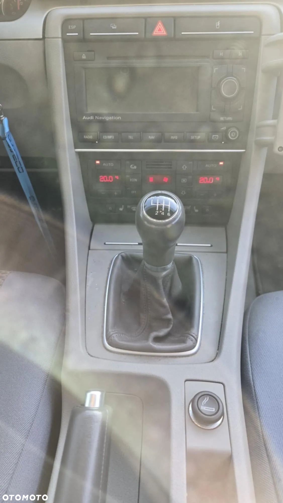 Audi A4 Avant 2.0 TDI - 7