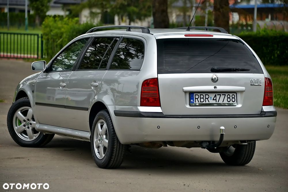 Skoda Octavia 1.9 TDI Combi Ambiente - 17