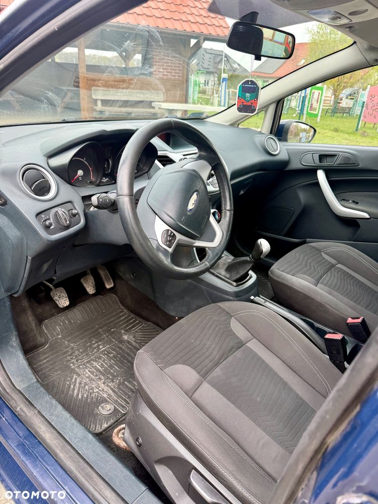 Ford Fiesta - 13