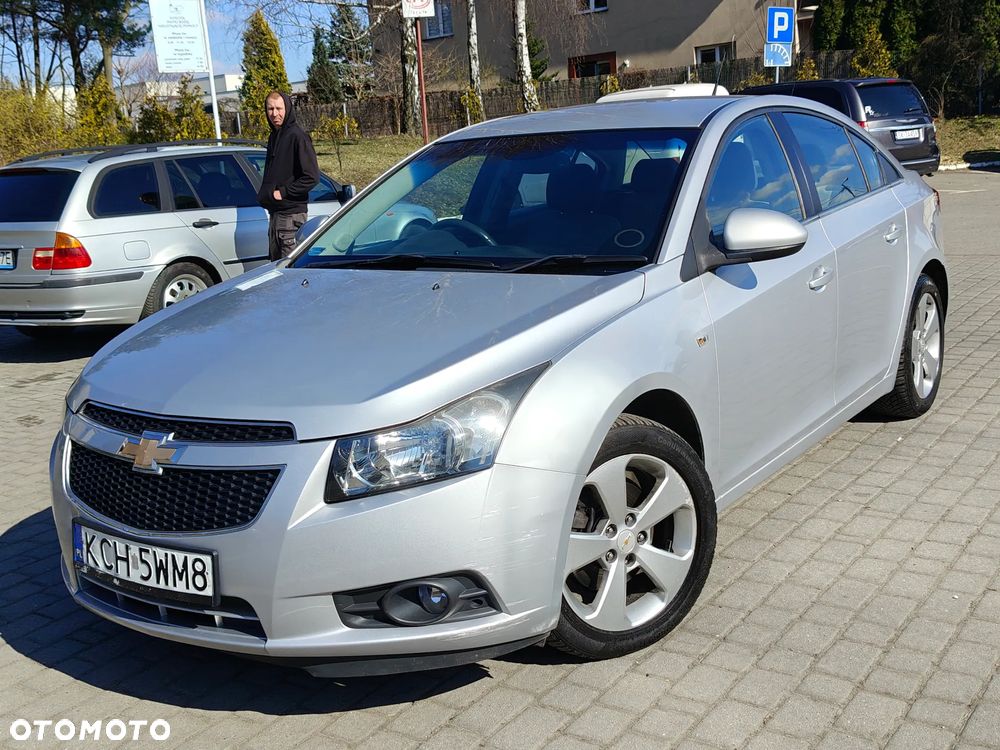 Chevrolet Cruze - 1