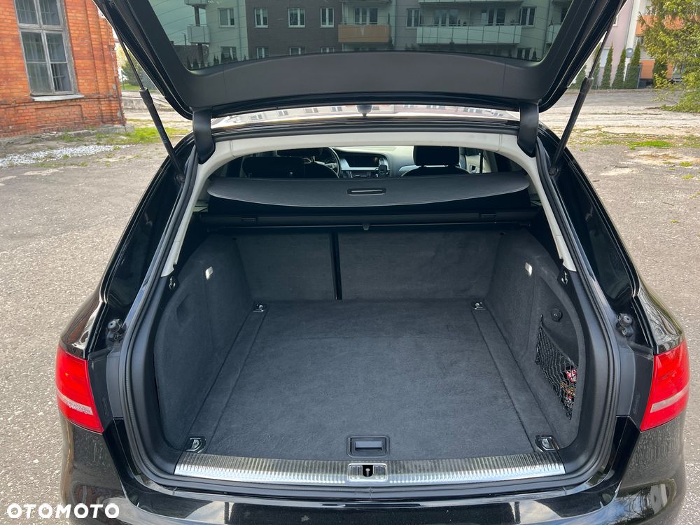 Audi A4 Avant 2.0 TDI - 15