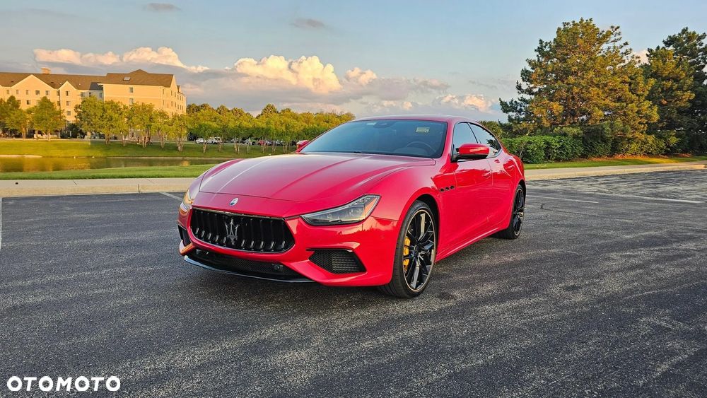 Maserati Ghibli - 15