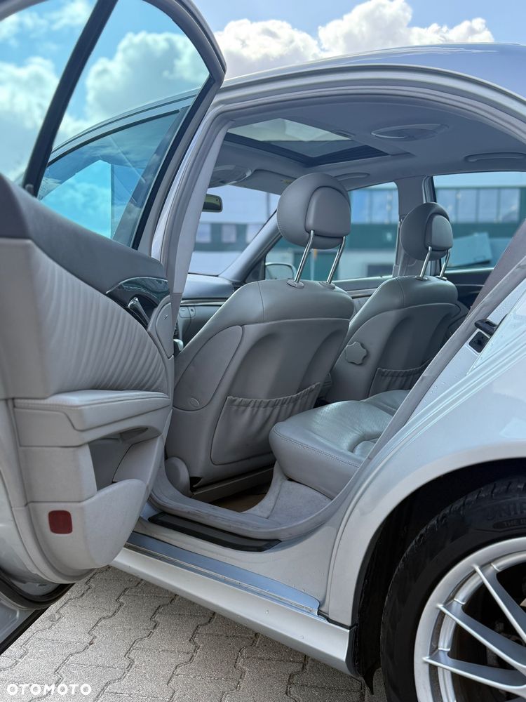 Mercedes-Benz Klasa E - 8