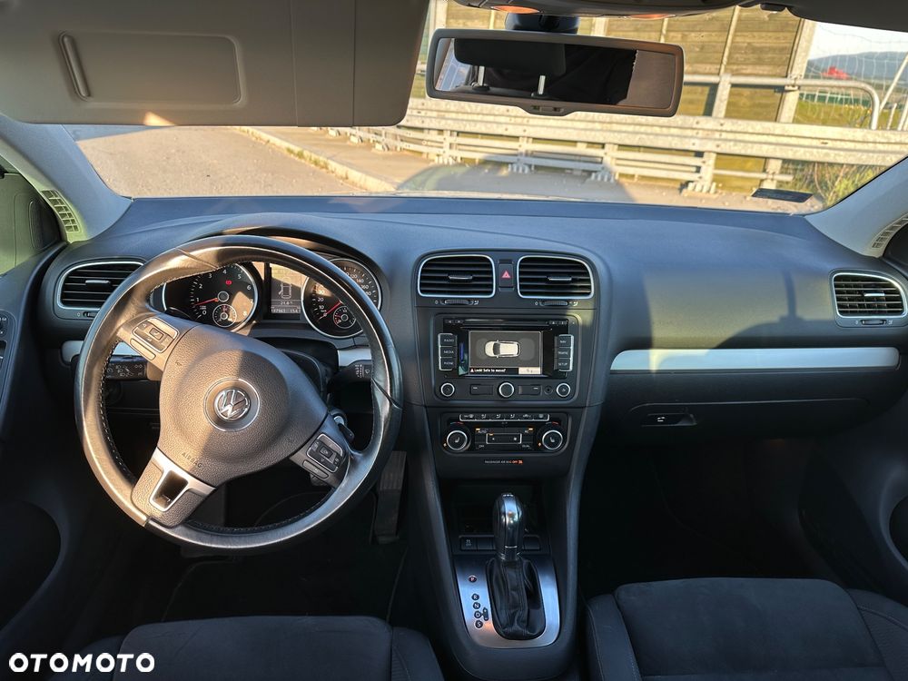 Volkswagen Golf 1.4 TSI Highline DSG - 28