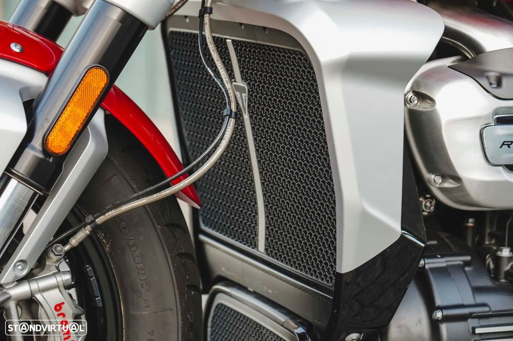 Triumph Rocket - 32