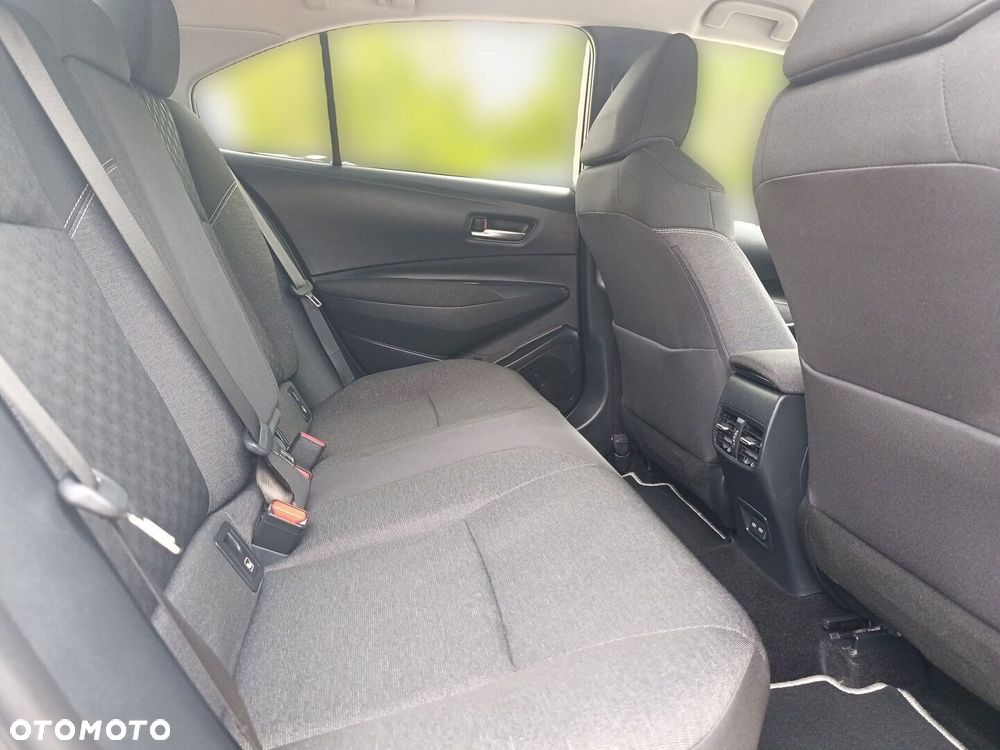 Toyota Corolla 1.8 Hybrid Style - 11