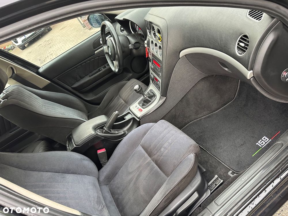 Alfa Romeo 159 2.2JTS Progression - 22