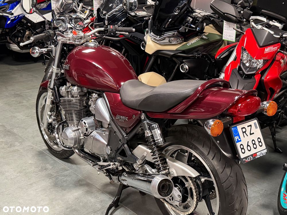 Kawasaki Zephyr - 31