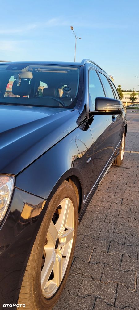 Mercedes-Benz Klasa E 200 CDI DPF BlueEFFICIENCY Automatik Avantgarde - 8