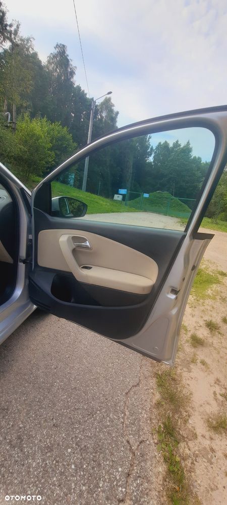 Volkswagen Polo - 14