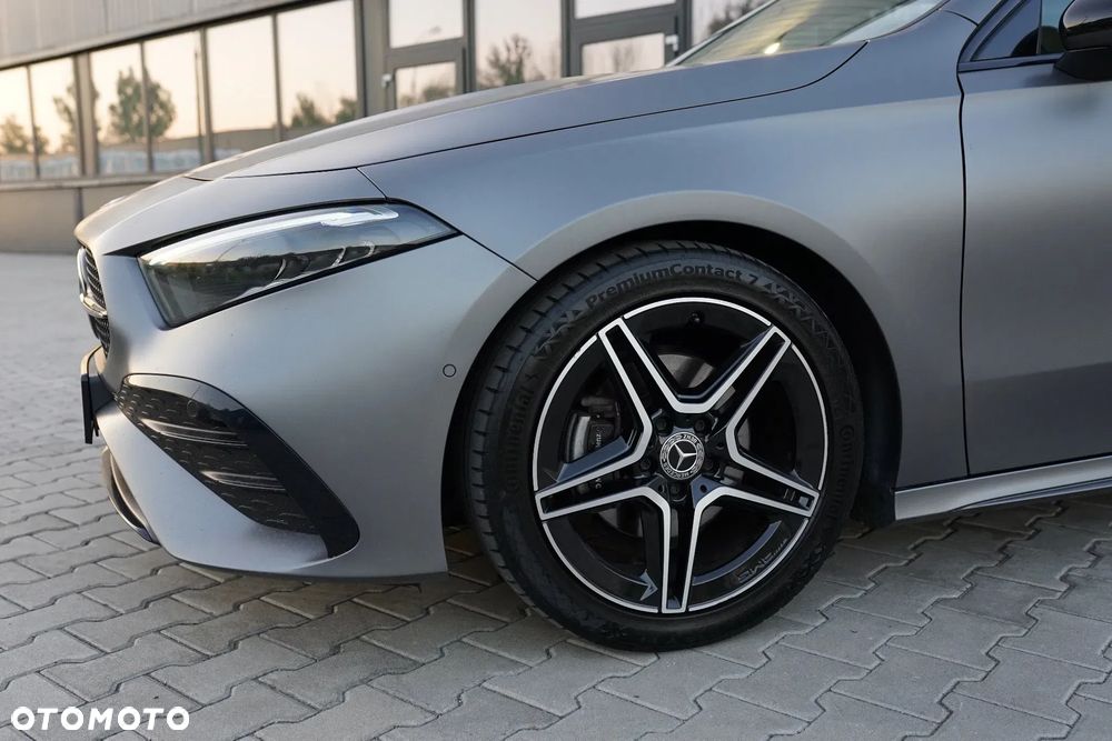 Mercedes-Benz Klasa A 180 AMG Line 7G-DCT - 36