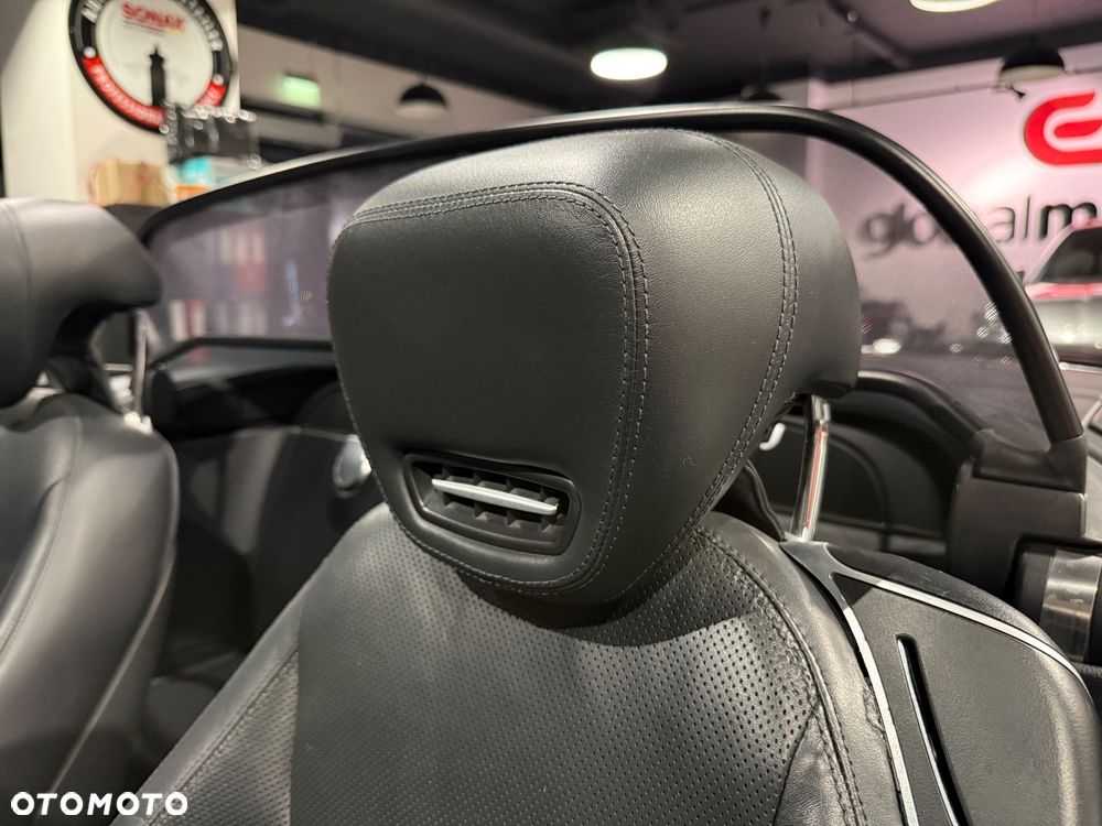 Mercedes-Benz SL 500 - 19