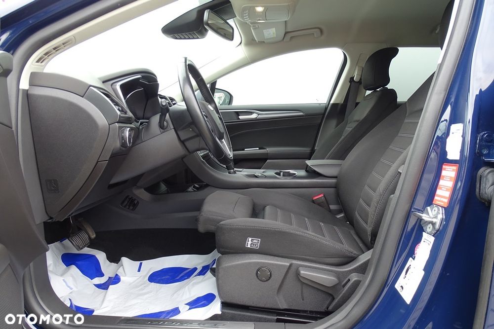 Ford Mondeo 2.0 Hybrid Titanium GPF - 19