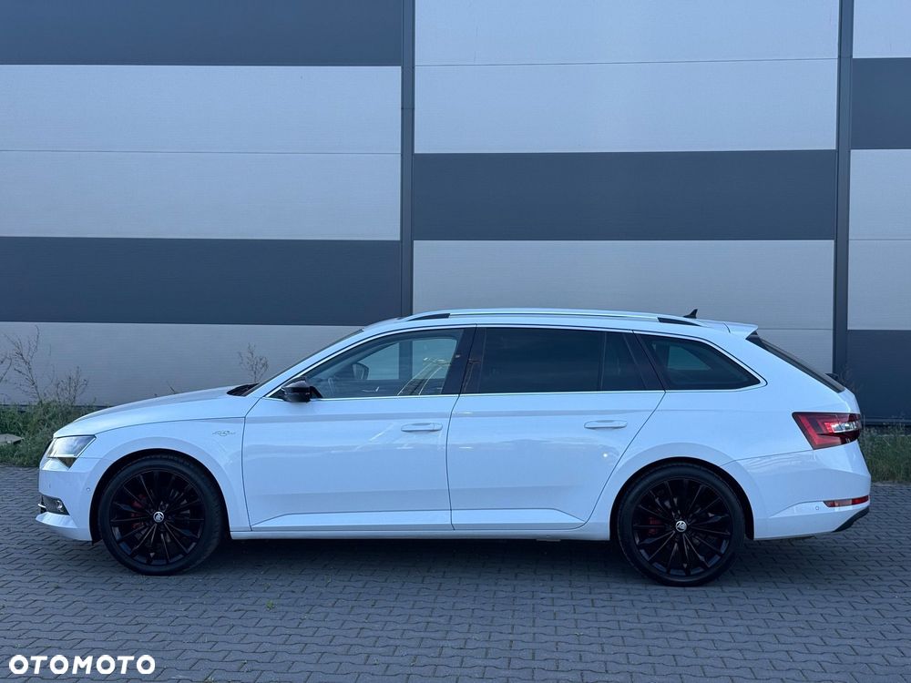 Skoda Superb 2.0 TDI 4x4 DSG L&K - 9