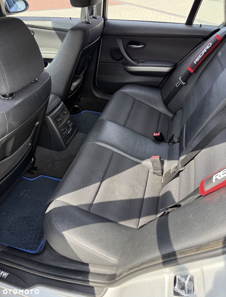 BMW Seria 3 320d DPF - 10
