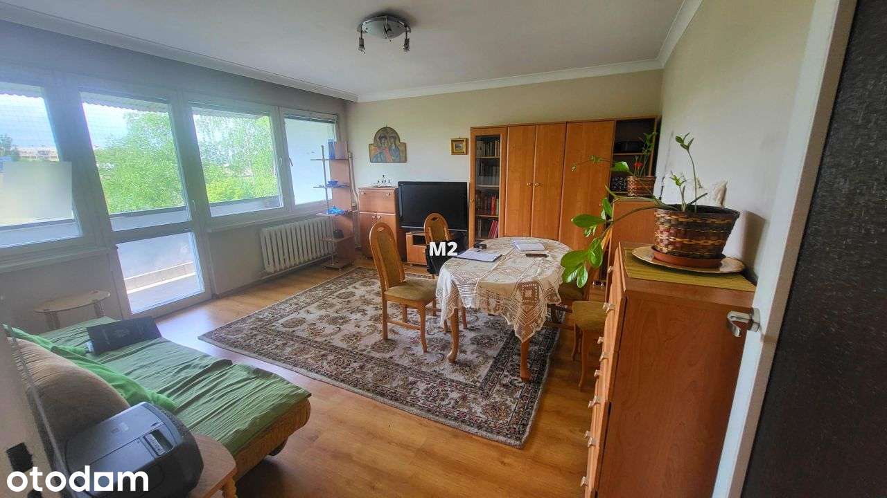 Kurdwanów ul. Halszki 85m2 4 pokoje 2 balkony.