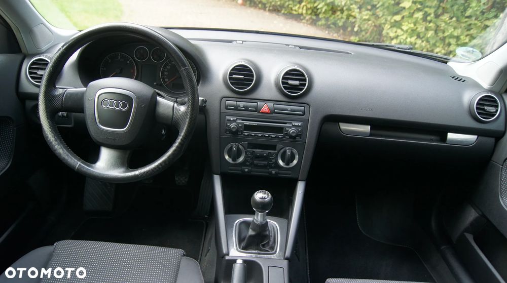 Audi A3 Sportback 2.0 TDI Ambition - 12