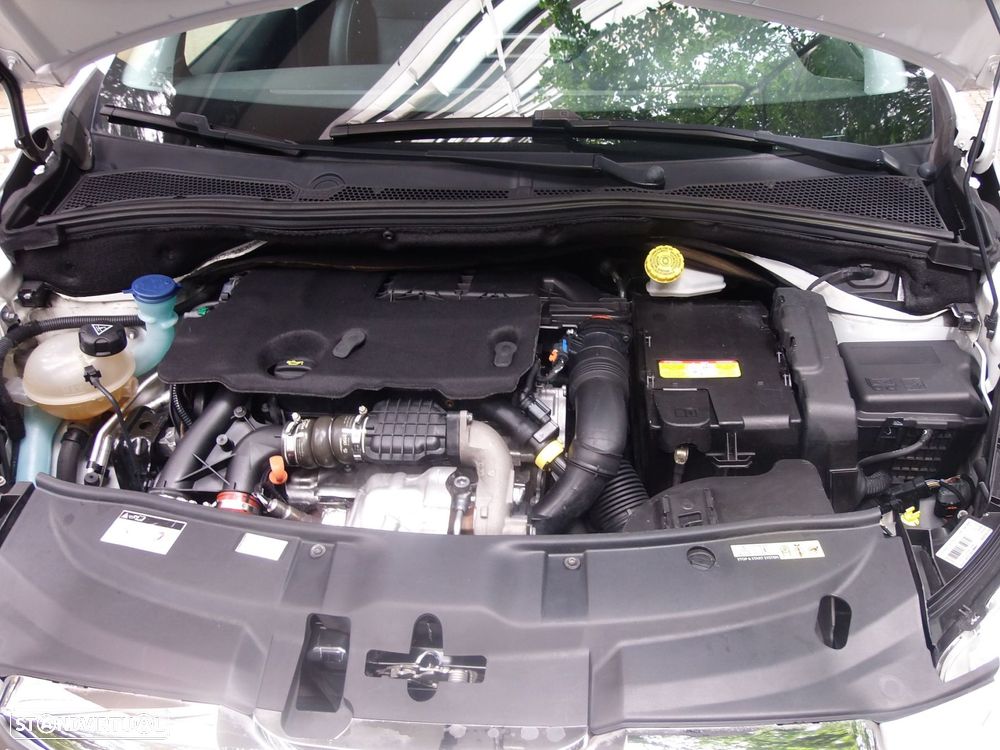 Peugeot 2008 e-HDi FAP 115 STOP & START Business-Line - 34