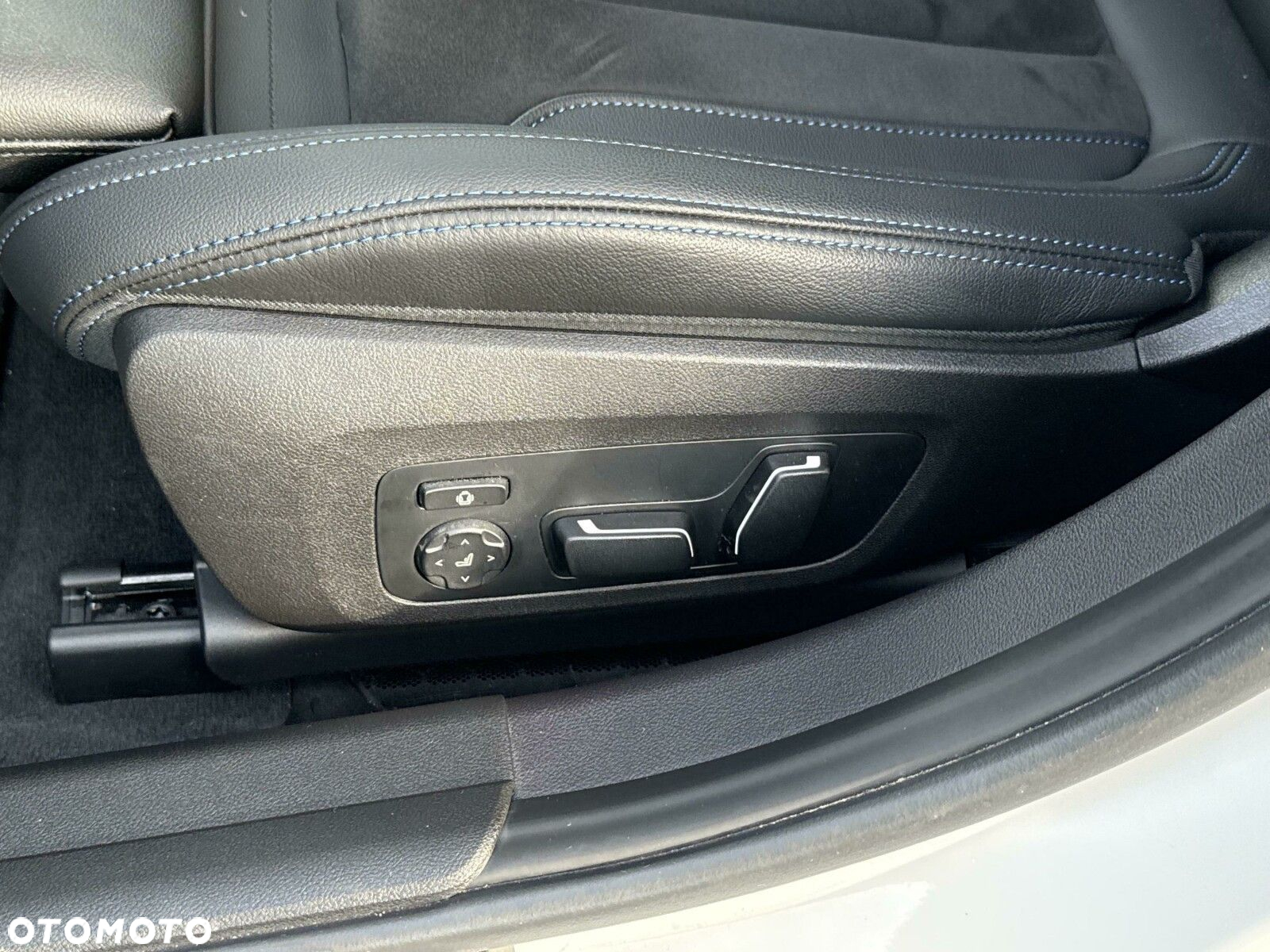 BMW Seria 3 - 17